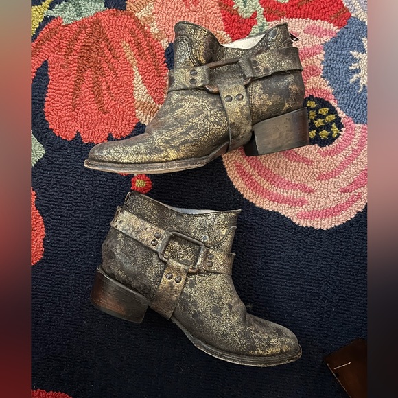 Freebird by Steven Phlow Ankle Booties - Picture 2 of 5